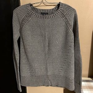 American Eagle sweater.  Size small.  Good used condition.  Charcoal gray